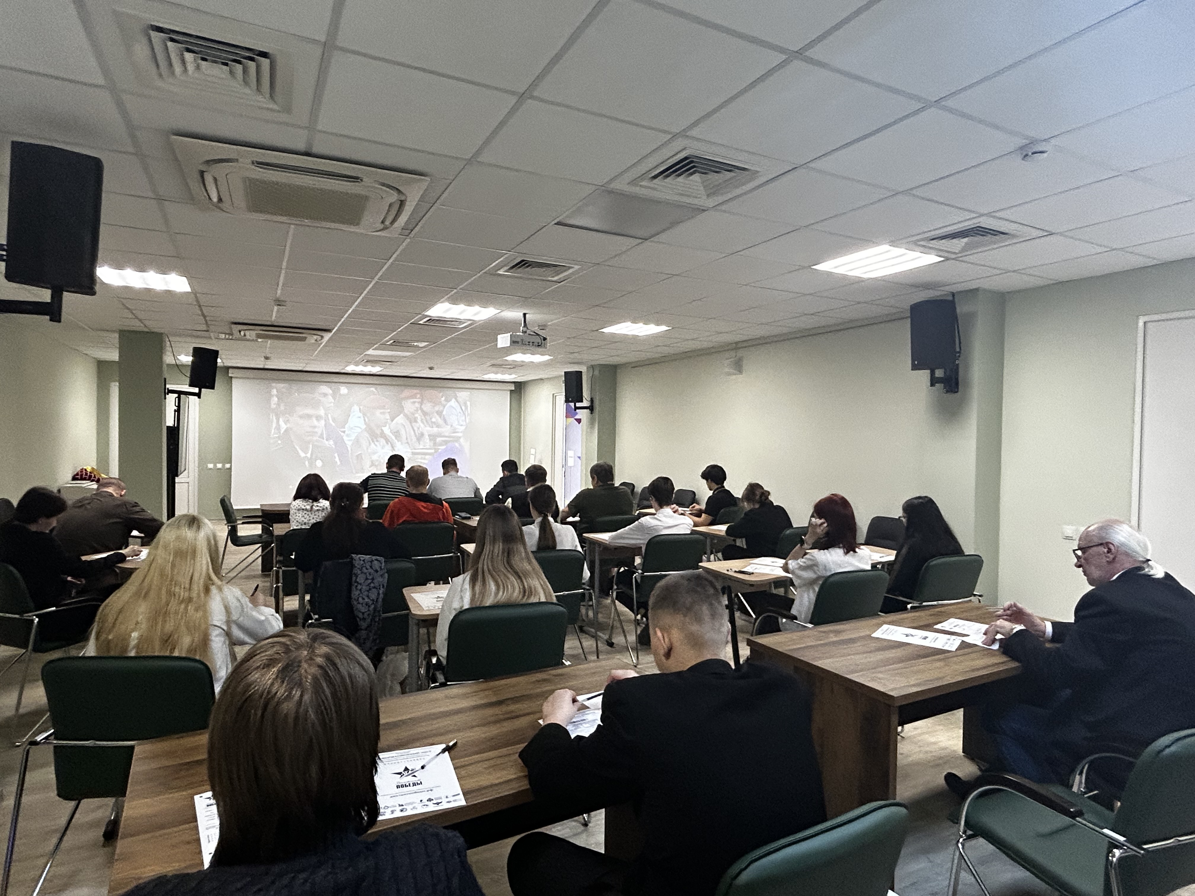 Ново-Девяткинская школа присоединилась к международной акции «Диктант Победы».
