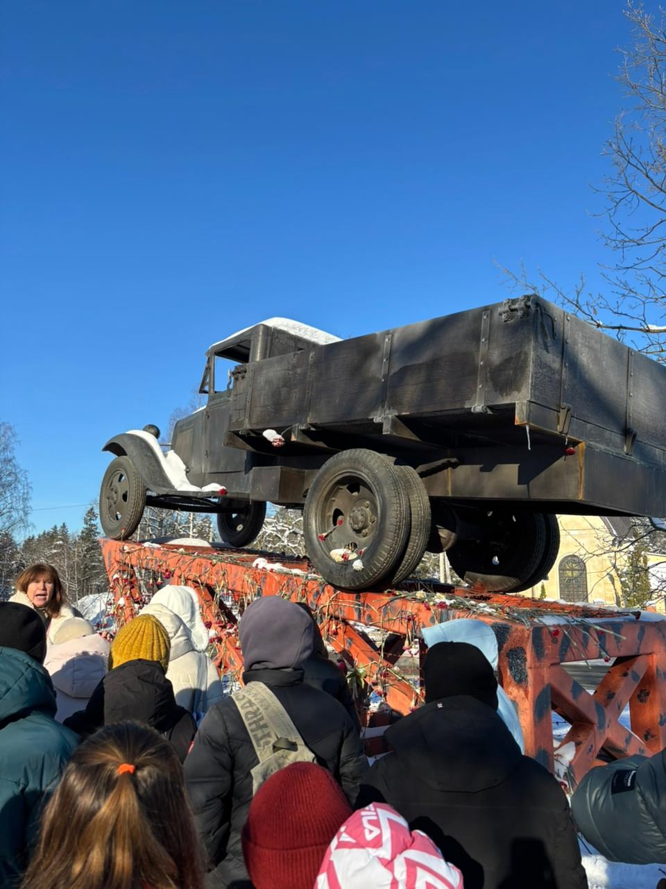 Экскурсия по Дороге жизни.